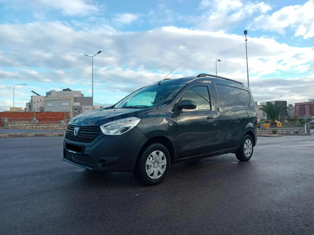 Carte voiture Dacia Dokker