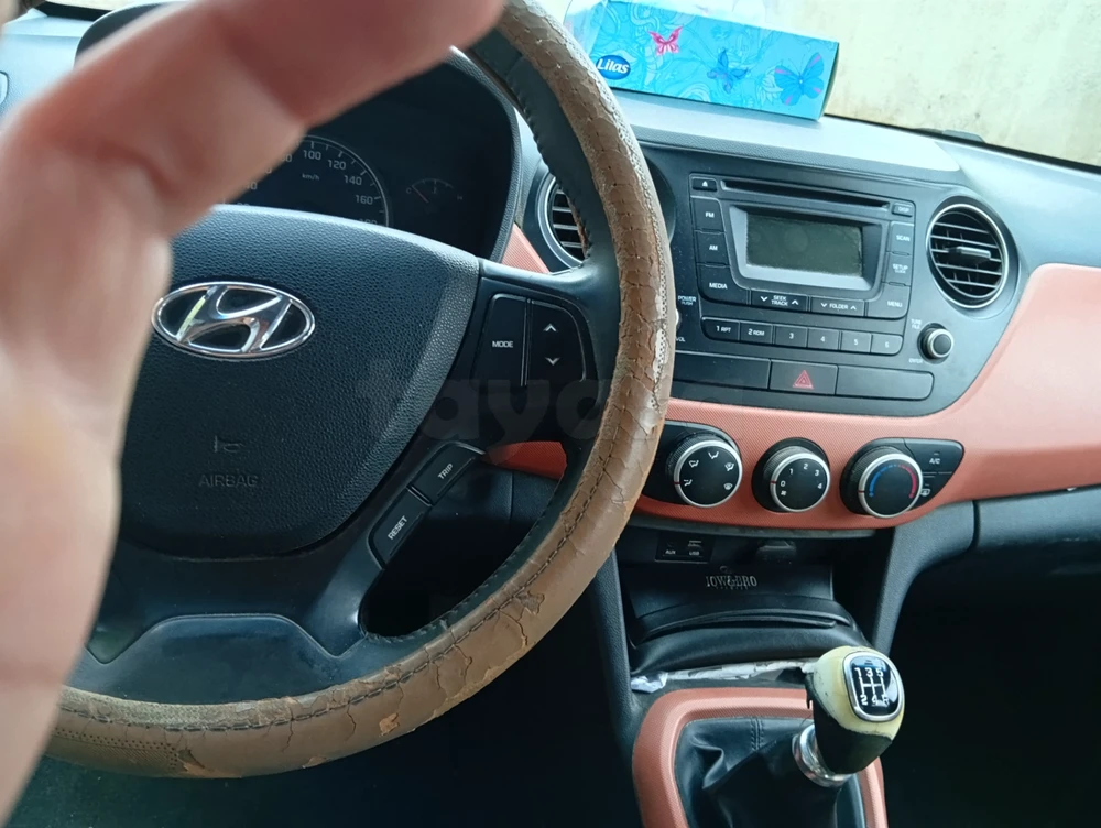 Hyundai Coupe
