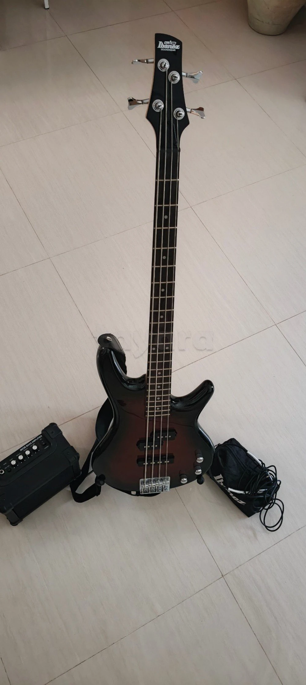 Basse + ampli IBANEZ