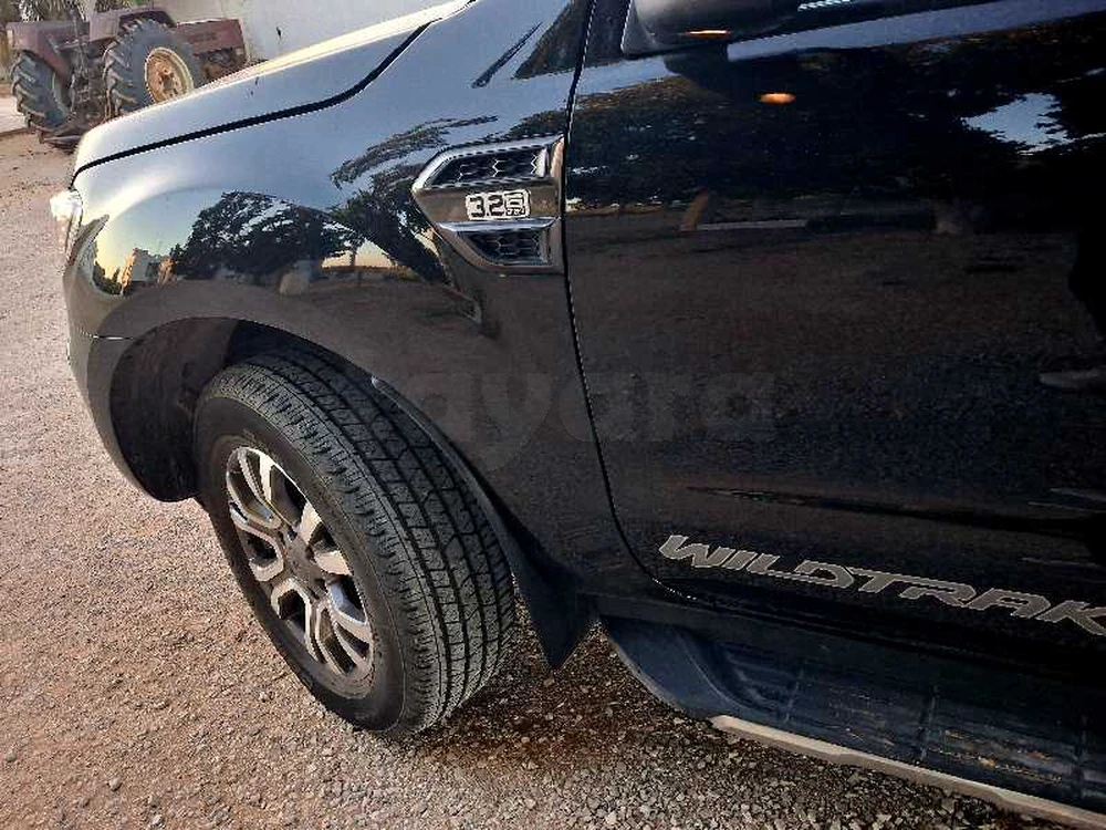 Carte voiture Ford Ranger