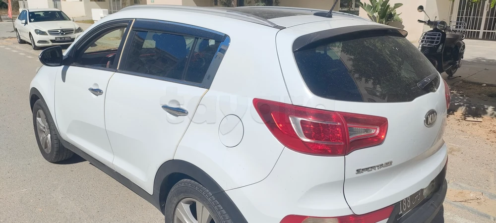 Carte voiture Kia Sportage