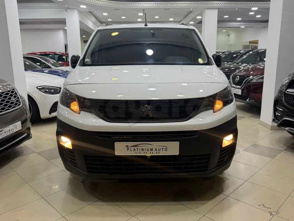 Carte voiture Peugeot Partner