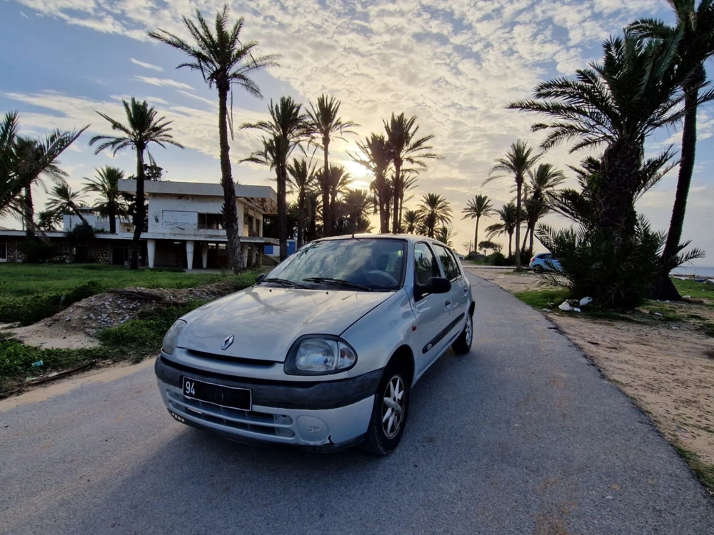 Carte voiture Renault Clio