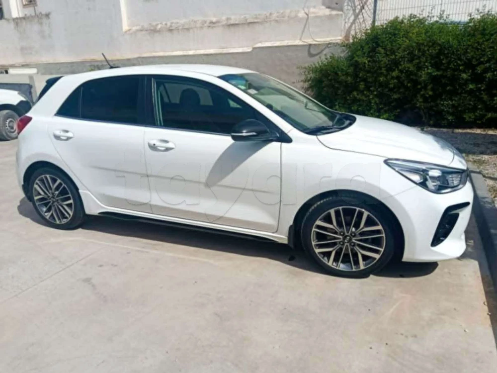 Carte voiture Kia Rio