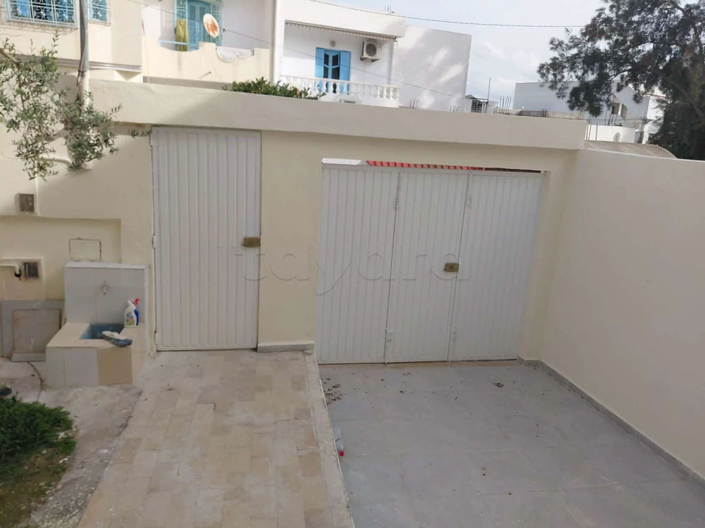 A Vendre Un Beau Duplex Au Omrane Supérieur