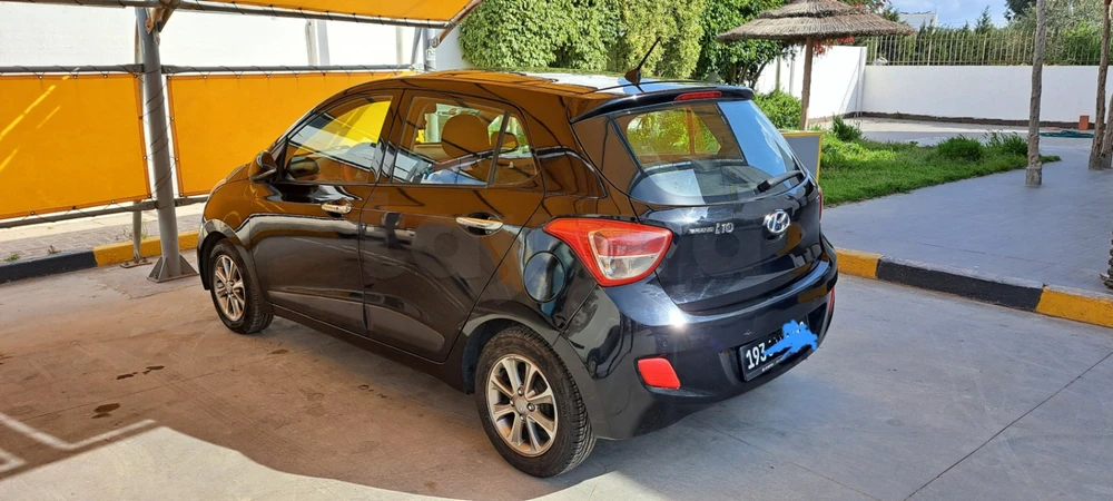 Carte voiture Hyundai i10