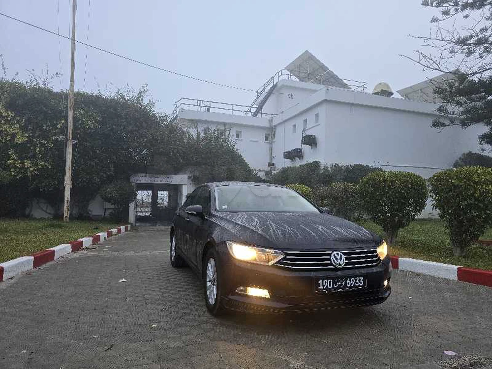 Carte voiture Volkswagen Passat