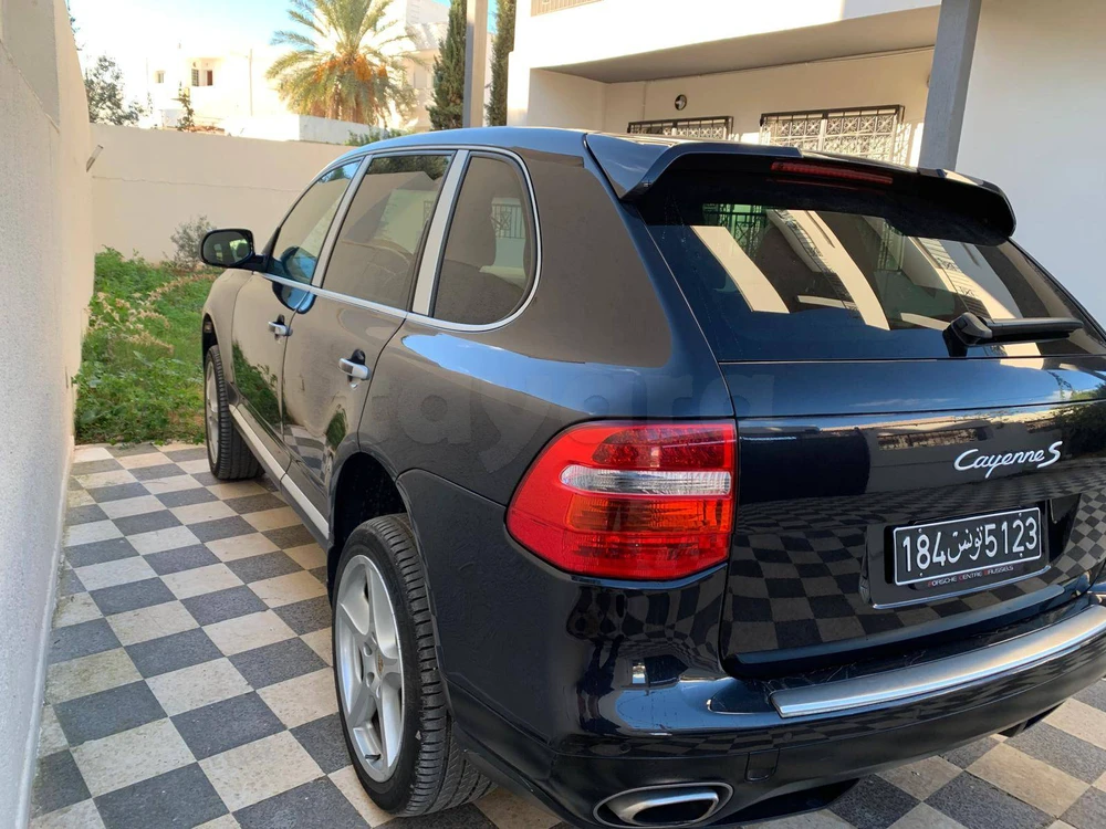 Carte voiture Porsche Cayenne
