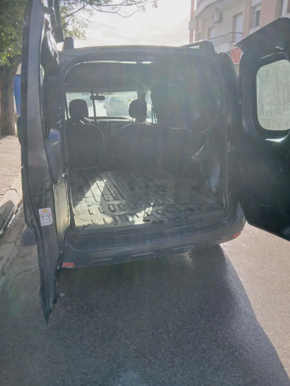 Carte voiture Dacia Dokker