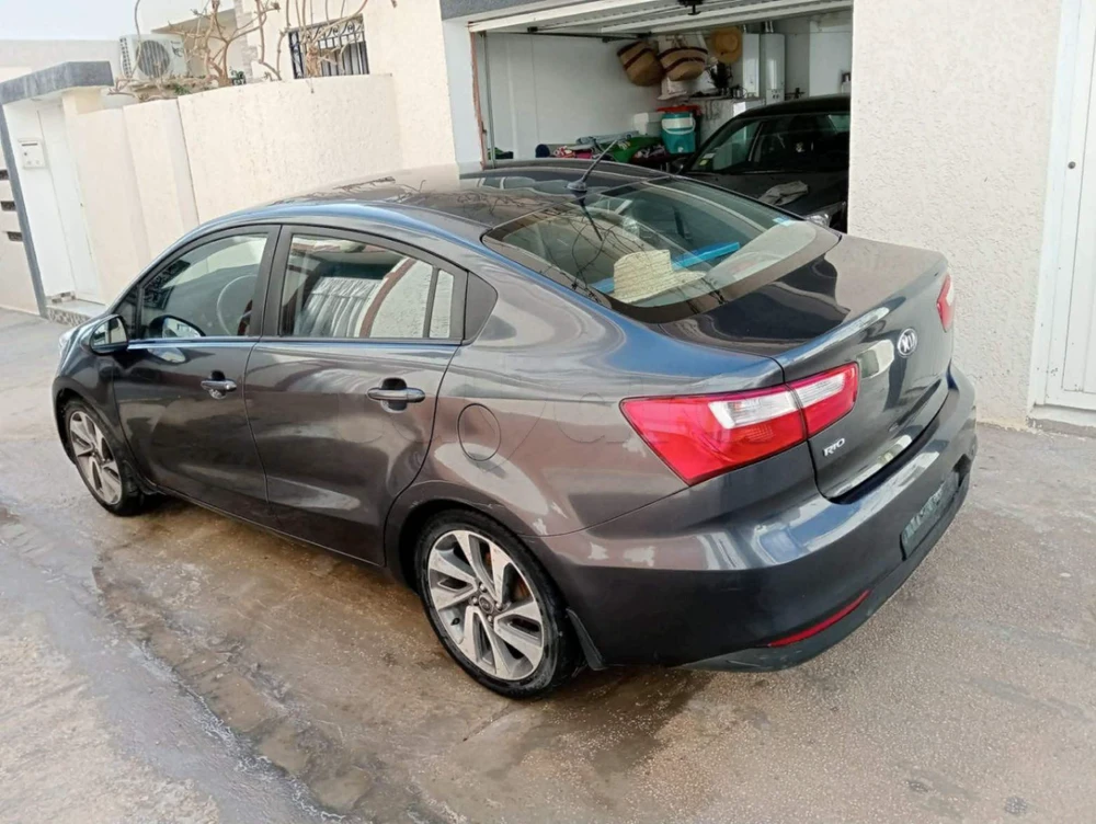 Carte voiture Kia Rio