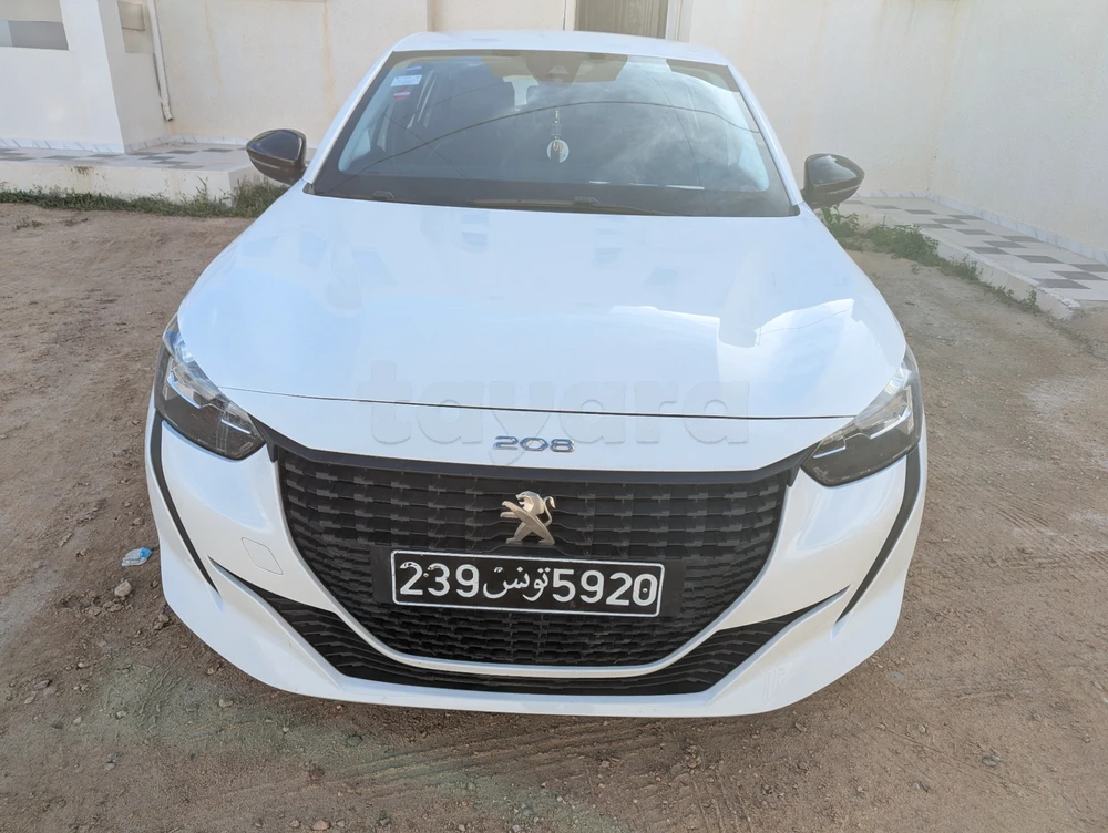 Carte voiture Peugeot 208