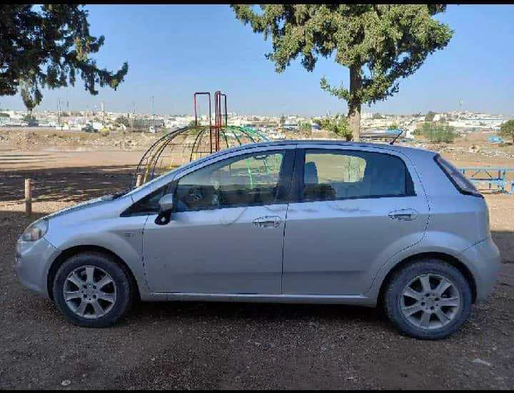 Carte voiture Fiat Grande Punto