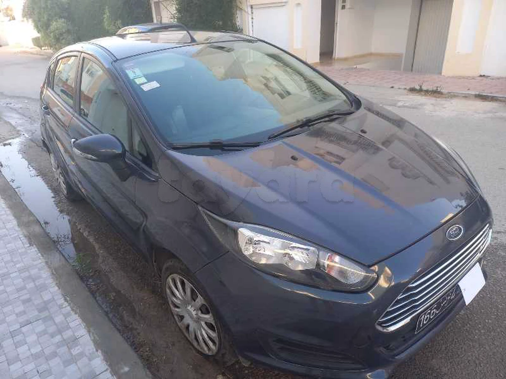 Carte voiture Ford Fiesta