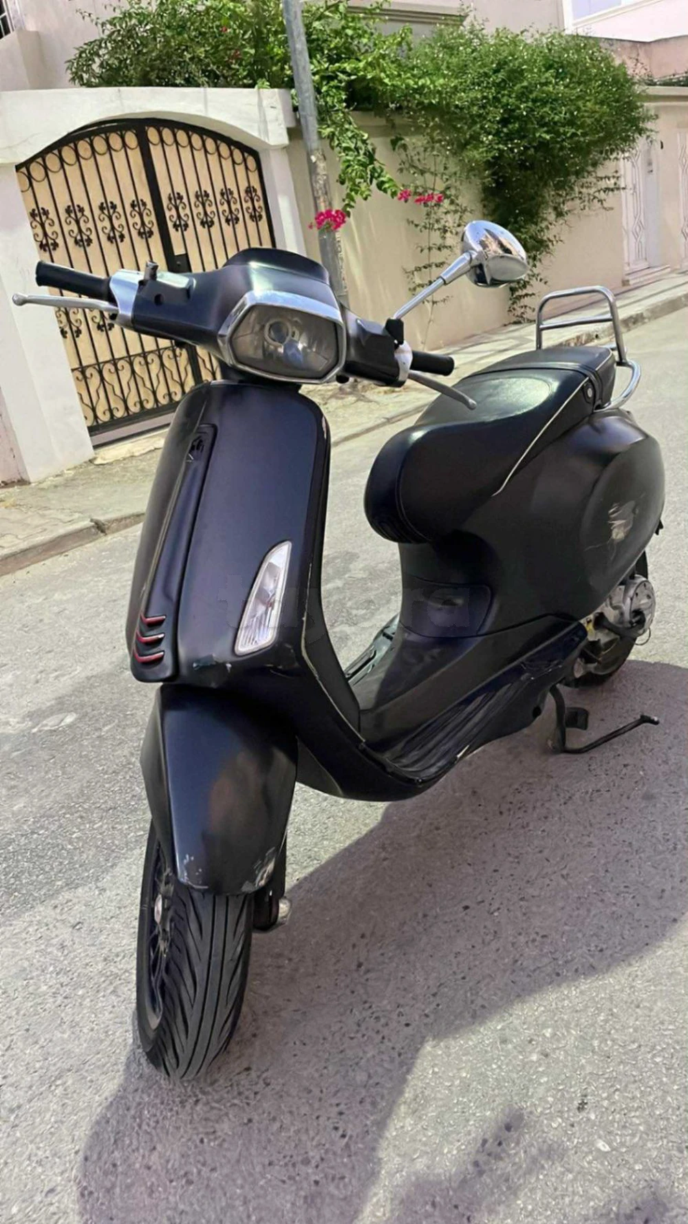 Vespa Primavera Sprint 2020 4t ,23100KM au compteur , tout fonctionnel block ndhif mafih chy mamsous , mécanisme kol mriguel