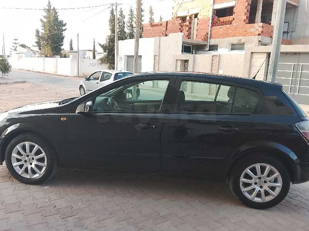 Carte voiture Opel Astra