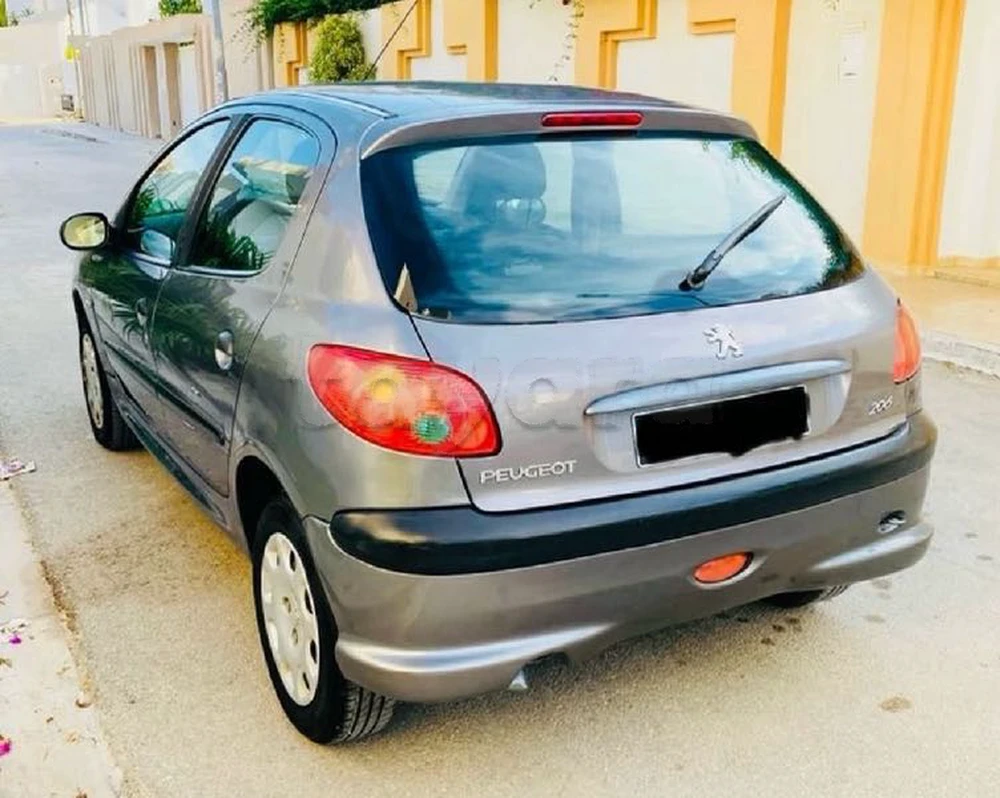 Peugeot 206+
