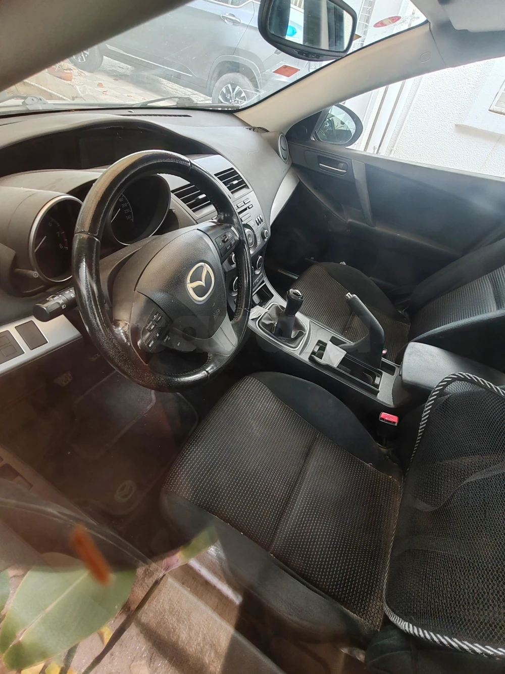 Carte voiture Mazda 3