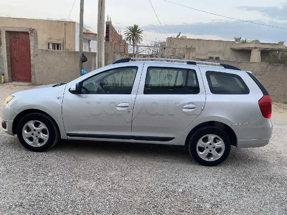 Carte voiture Dacia Logan MCV