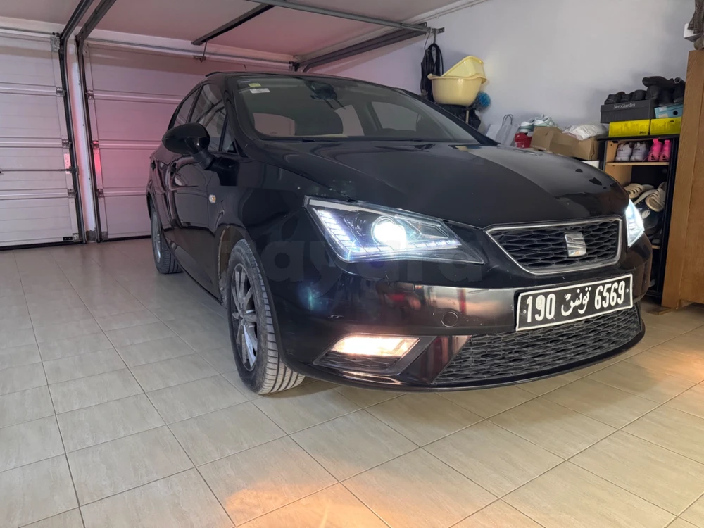 Carte voiture SEAT Ibiza