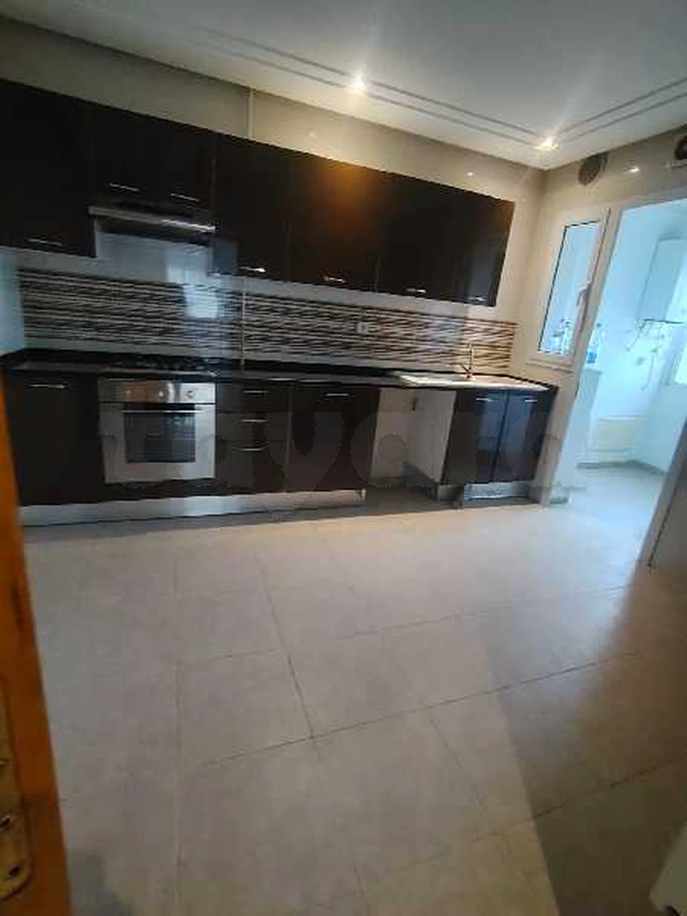 A louer appartement S +2 hts a nasser près clinique Amilcar