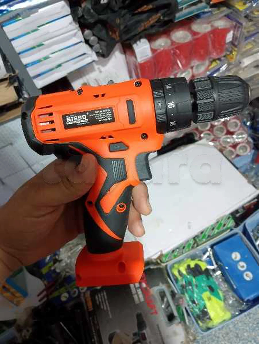 Visseuse BISSO 16.8v