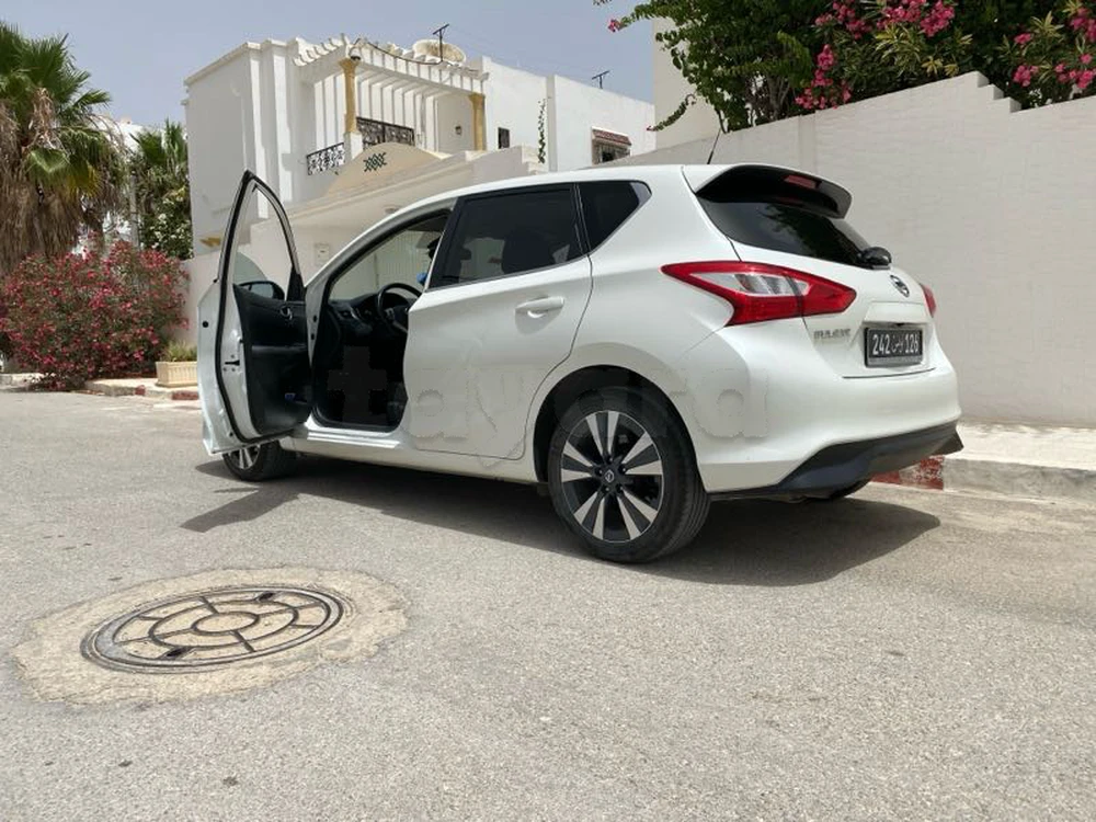 Carte voiture Nissan Primastar