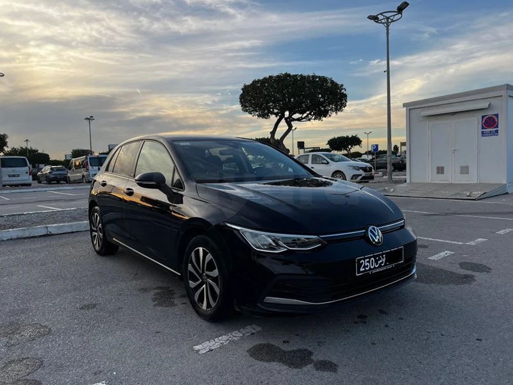 Carte voiture Volkswagen Golf 8