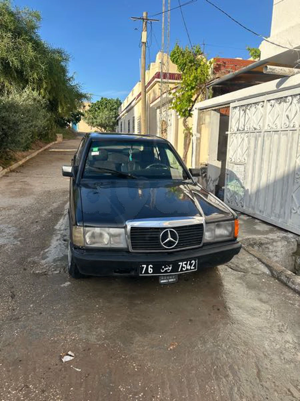 Mercedes-Benz 190