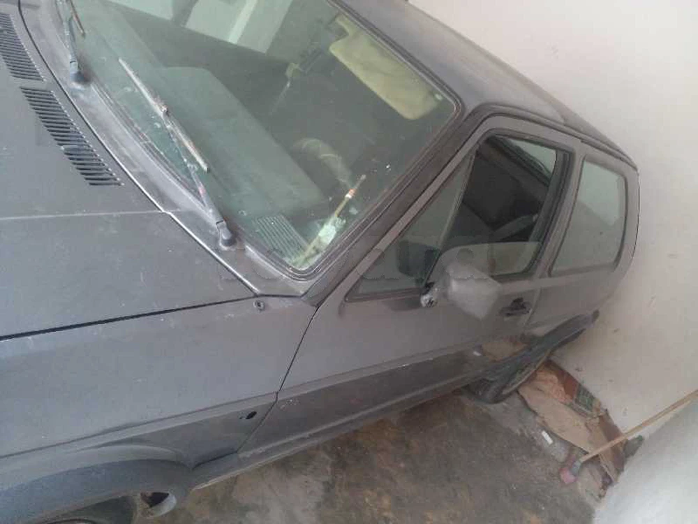 Volkswagen Golf 2