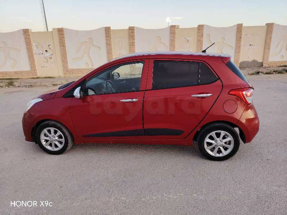 Carte voiture Hyundai i10