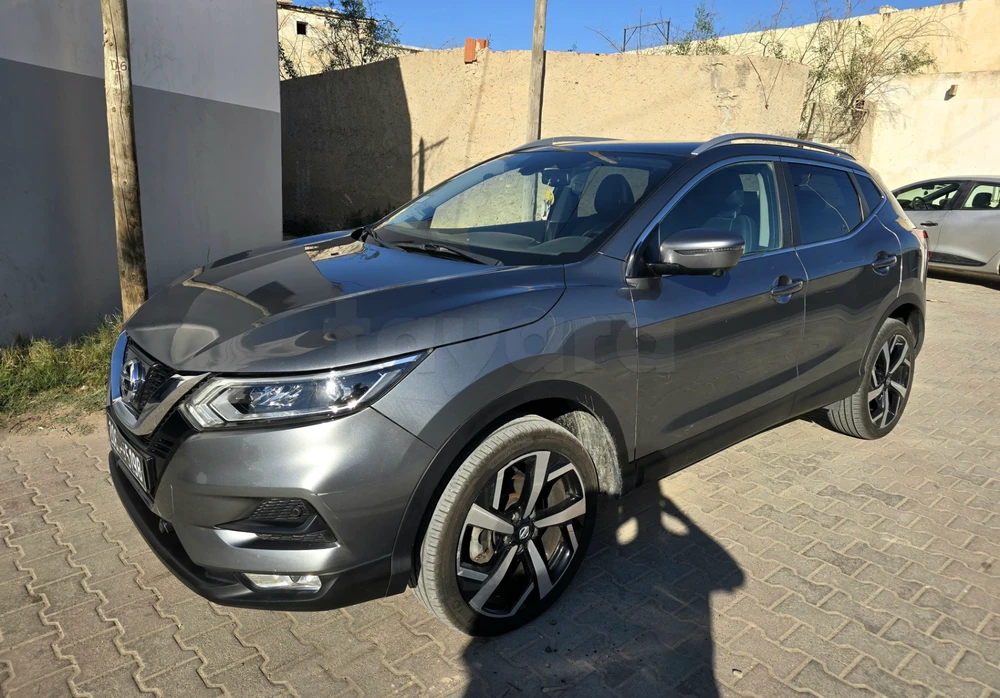 Carte voiture Nissan Qashqai