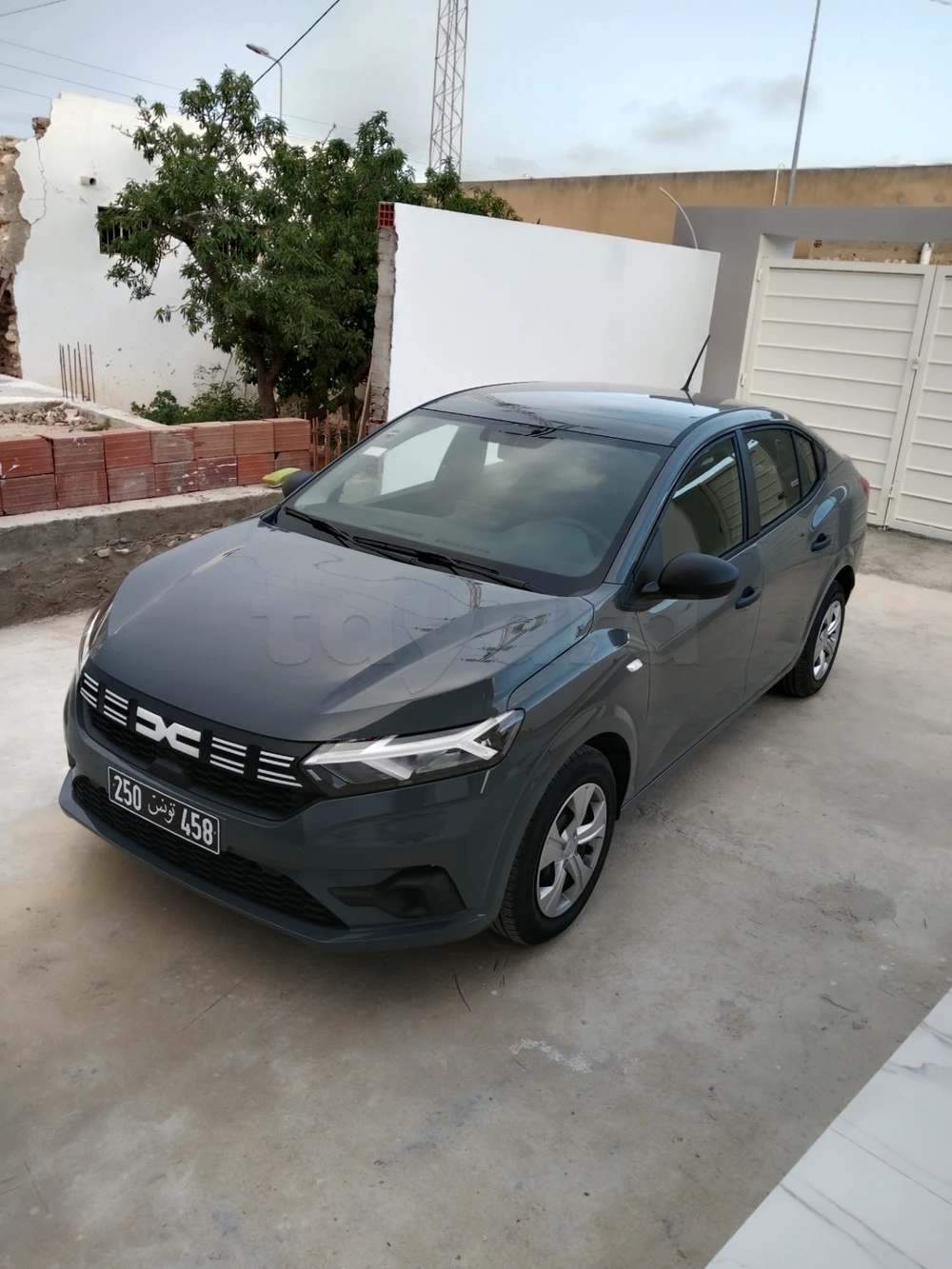 Carte voiture Dacia Logan