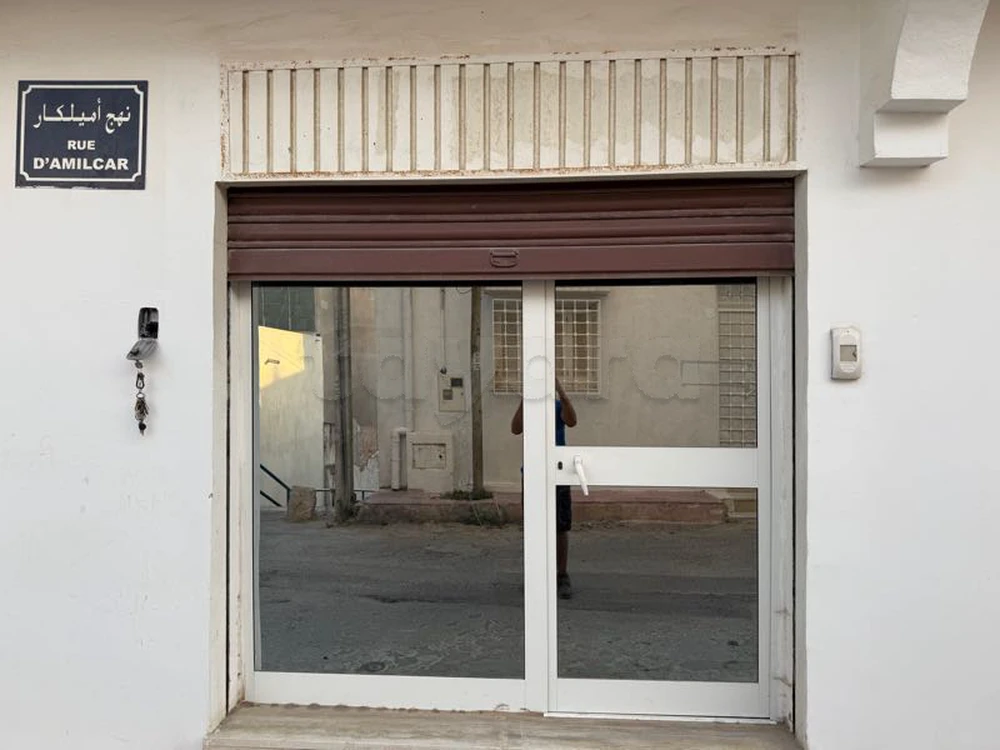 À louer local professionnel/commercial 60m² Rades Mongil