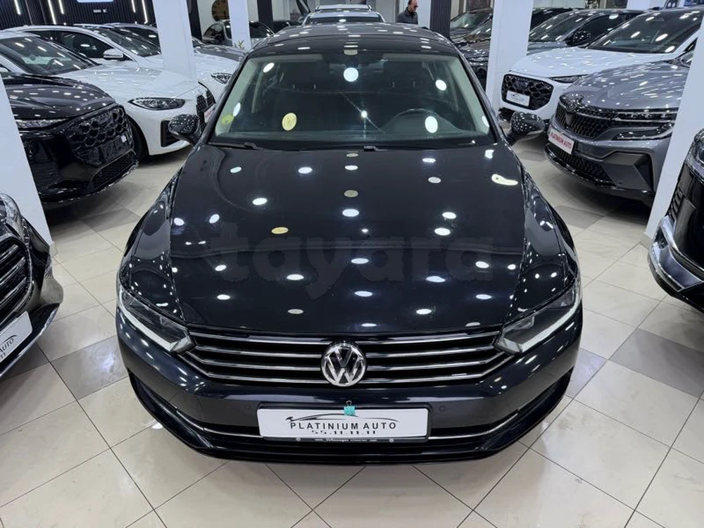 Carte voiture Volkswagen Passat