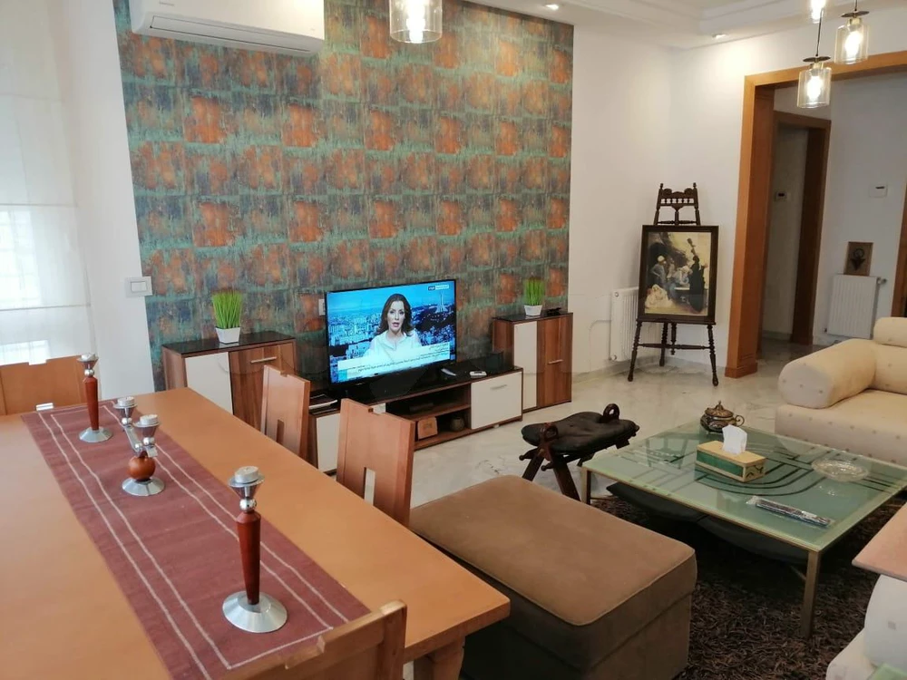 A LOUER – S+3 MEUBLE – RDC – 2500 DT – SOUKRA – TEL 51004658 – FB.1051