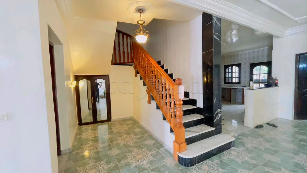 À LOUER – Villa S+4 à Baraket Essahel | Location annuelle