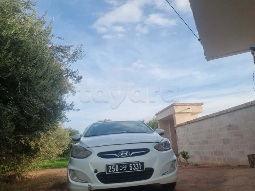 Hyundai Accent