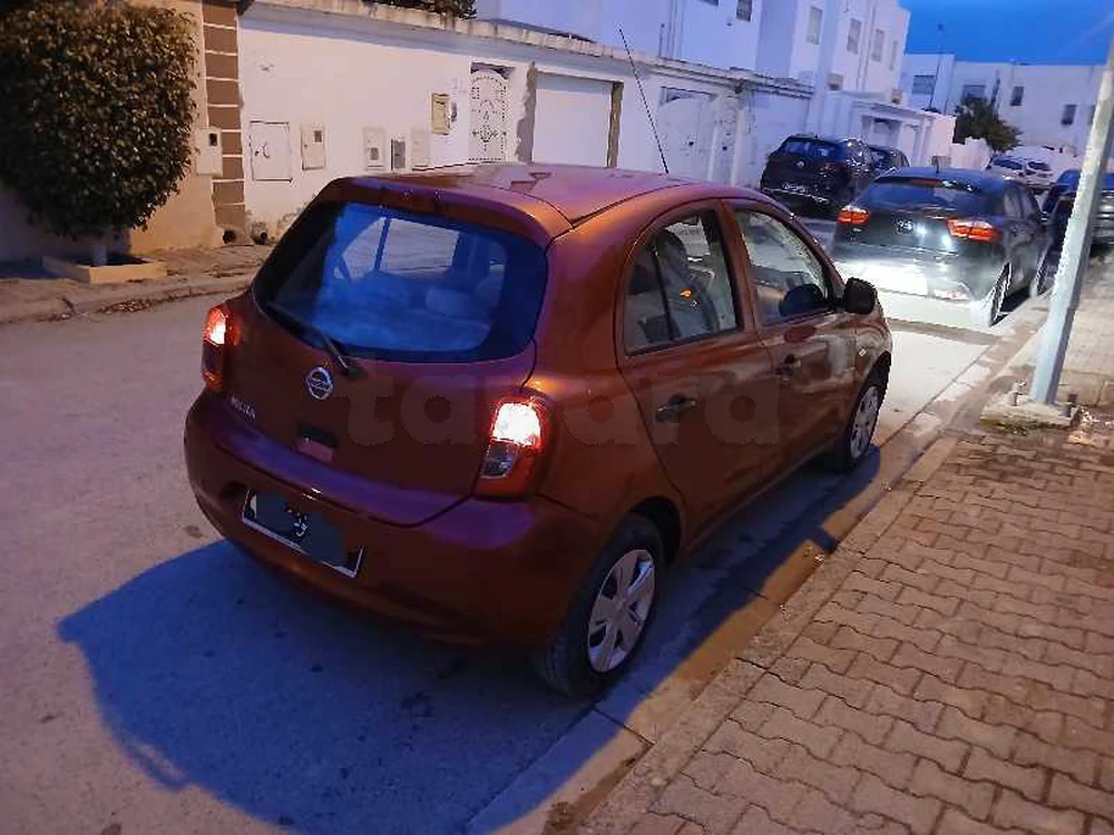 Carte voiture Nissan Micra