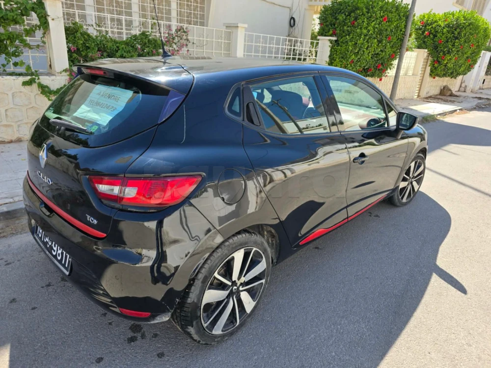 Carte voiture Renault Clio