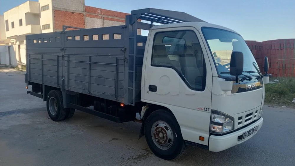 Isuzu Landwind