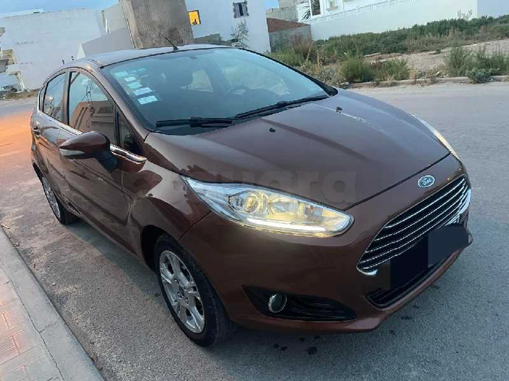 Carte voiture Ford Fiesta