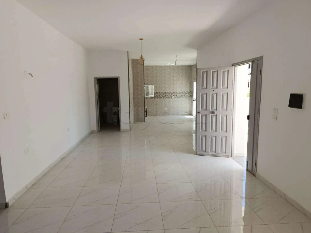 Etage de villa S+4 à Khzema