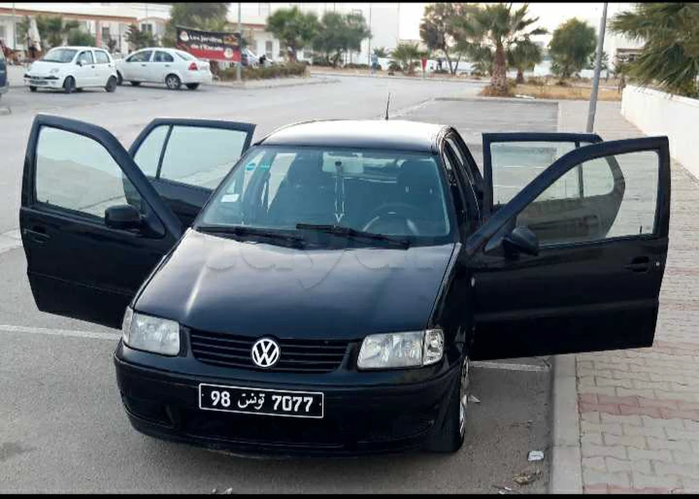 Volkswagen Polo 2001 Essence 5 CV à Tunis autoprix.tn