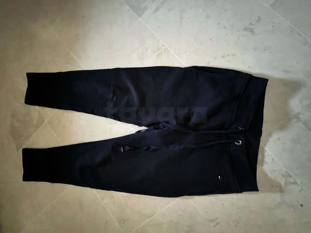 Jogging noir tommy Hilfiger
