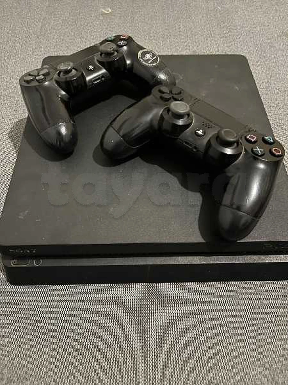 PS4 slim