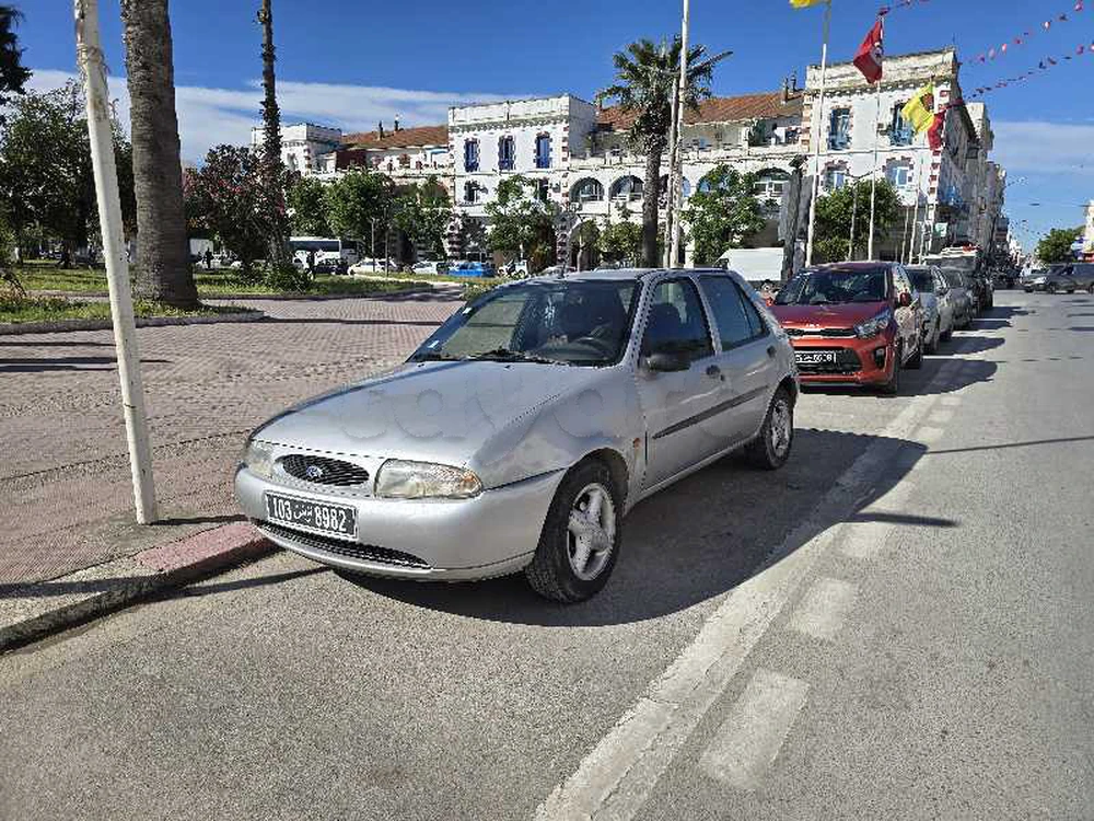 Carte voiture Ford Fiesta