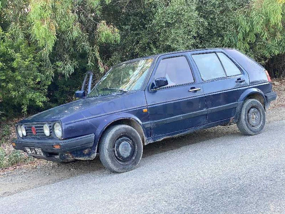 Volkswagen Golf 2