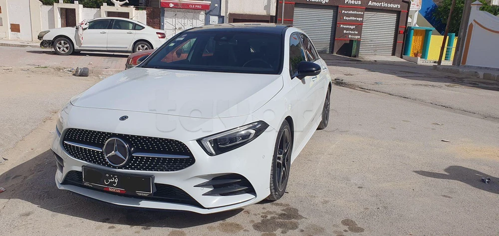 Carte voiture Mercedes-Benz Classe A