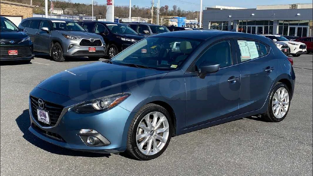 Carte voiture Mazda 3