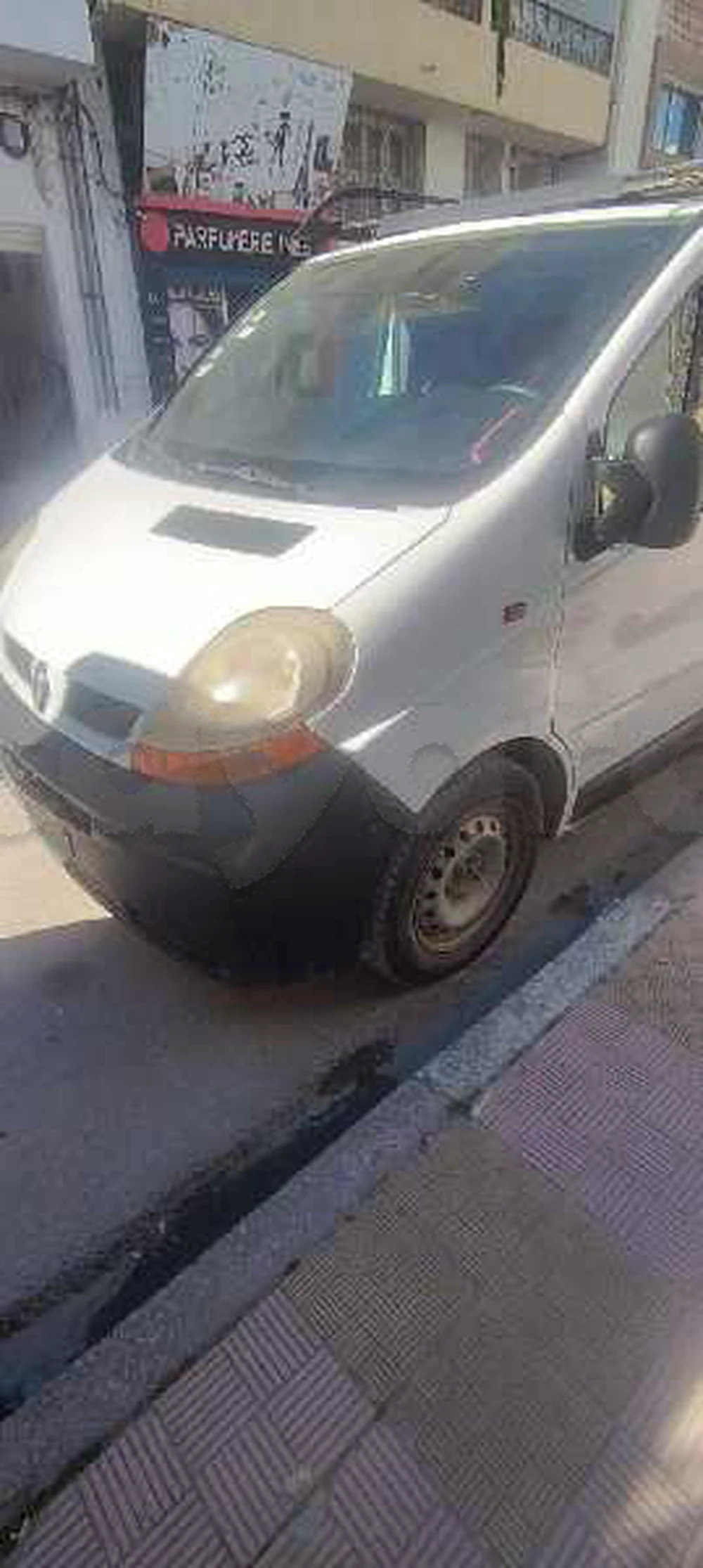 Carte voiture Renault Trafic